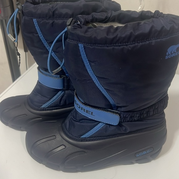 Sorel unisex snow boots - Picture 6 of 17